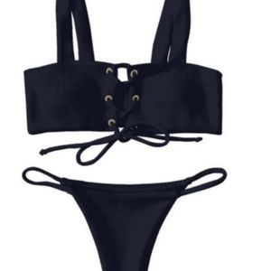 Arabella black swimsuit set